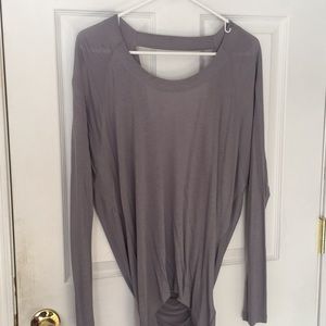 Low back long sleeve top